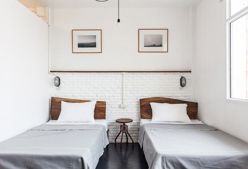 Stockhome Hostel Ayutthaya