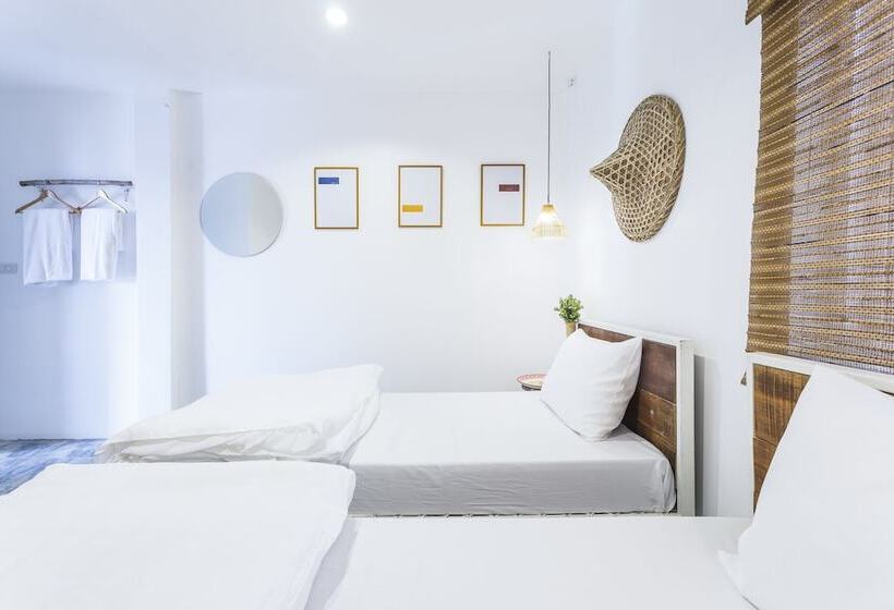 Stockhome Hostel Ayutthaya