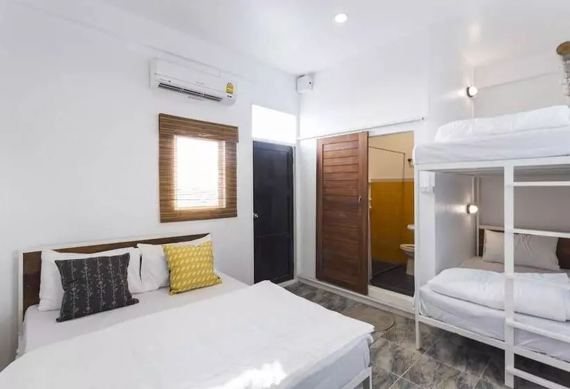 Stockhome Hostel Ayutthaya