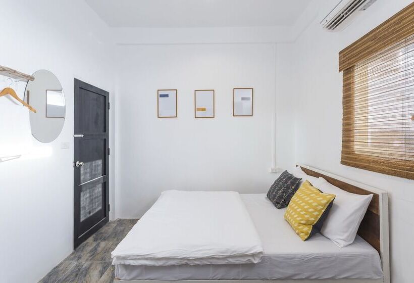 Stockhome Hostel Ayutthaya