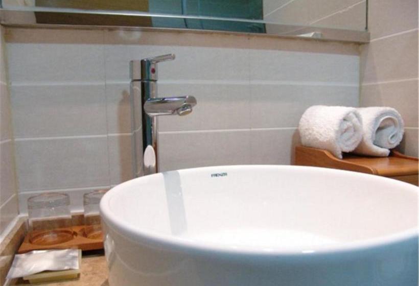 酒店 Feitian Meiju  Weiyuan Road Branch