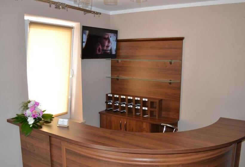 בית מלון כפרי Ik Karter