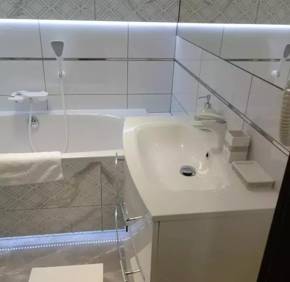 هتل Volter