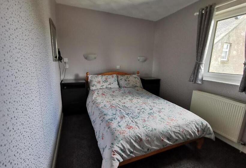 בית מלון כפרי Whitehouse Guest House