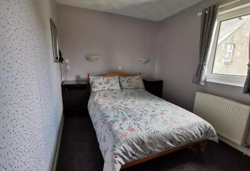 هتل Whitehouse Guest House