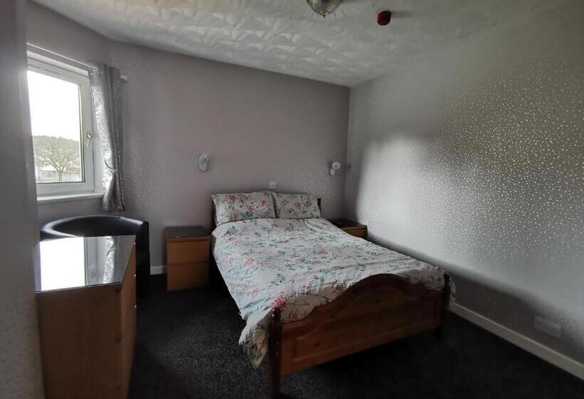 בית מלון כפרי Whitehouse Guest House