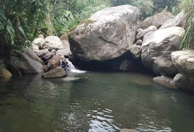 ホテル Finca Jardín Del Agua