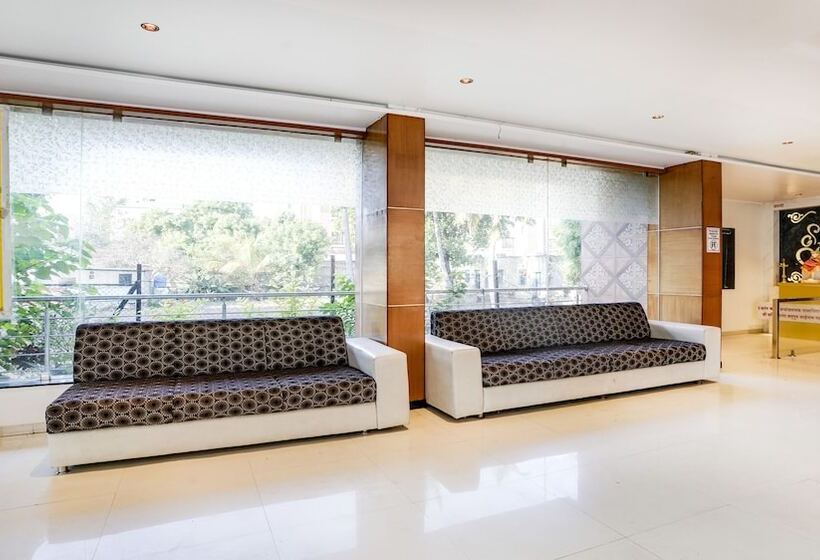 Fabhotel Kiara Govind Park