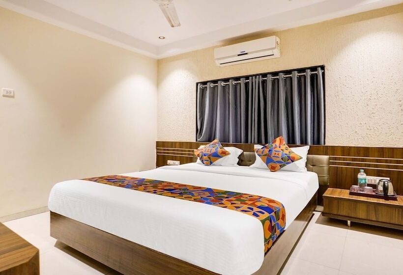 Fabhotel Kiara Govind Park