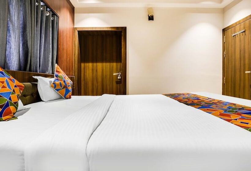 Fabhotel Kiara Govind Park