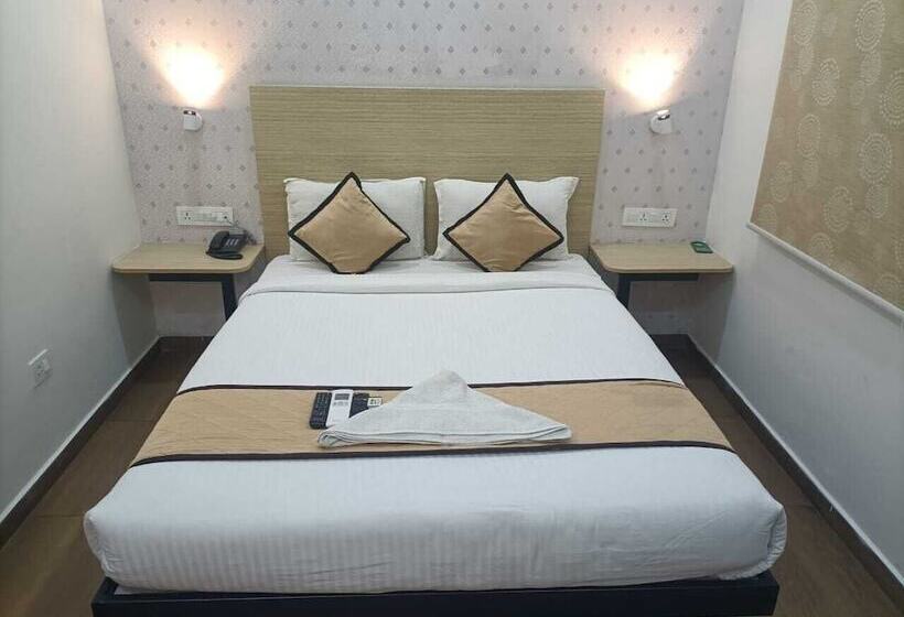 Hotel Grace Residency