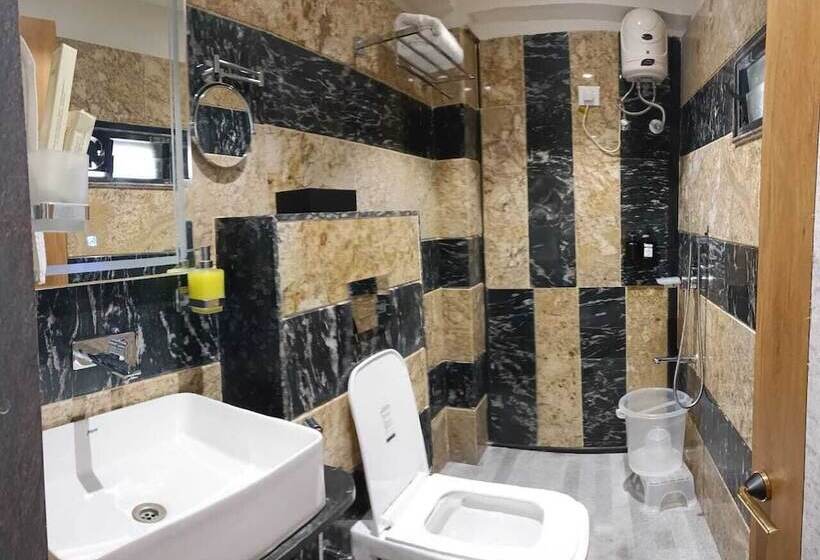 בית מלון כפרי Ranjeet   Akola