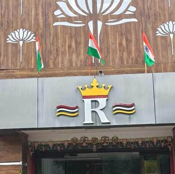 בית מלון כפרי Ranjeet   Akola