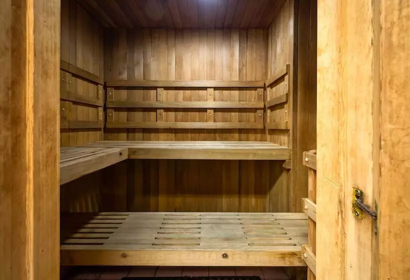 Hotelli Cascade Lodge