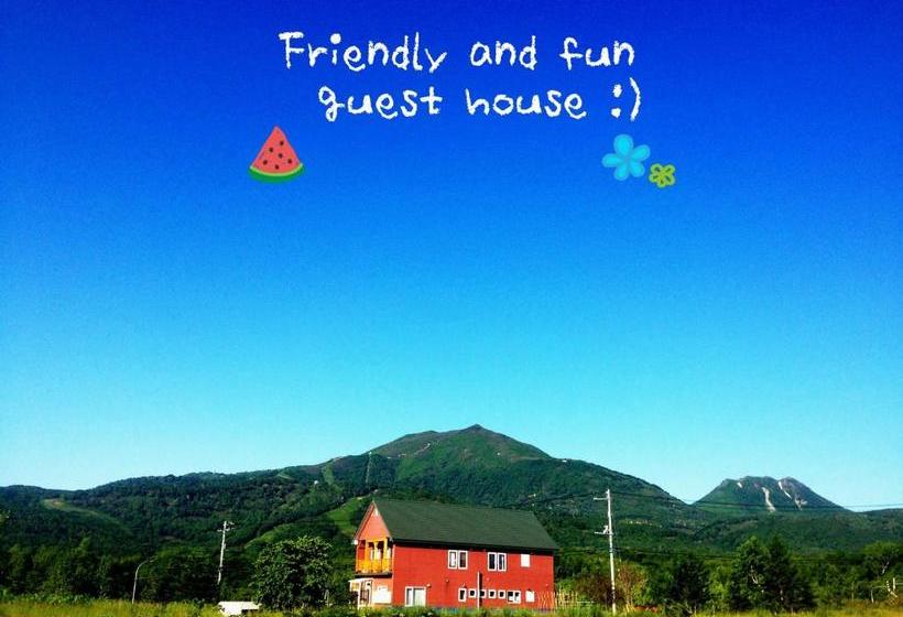 فندق صغير Niseko Guesthouse Gurigura
