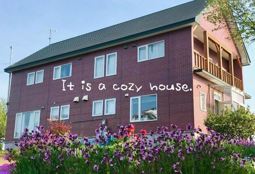 فندق صغير Niseko Guesthouse Gurigura