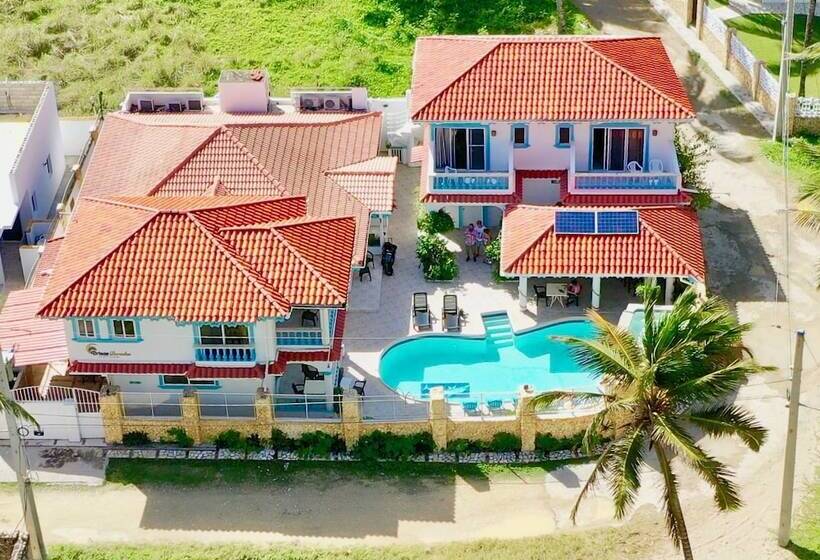 ベッドアンドブレックファースト Brisas Doradas