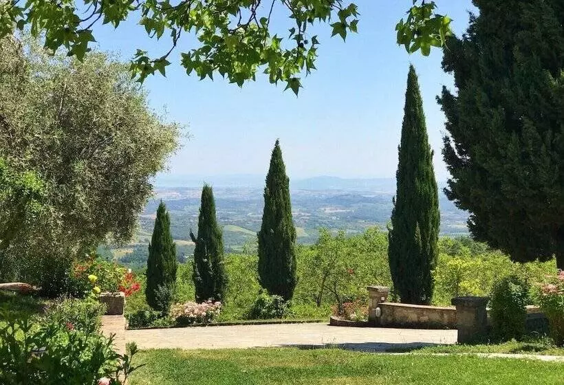 Borgo Poggio Bianco