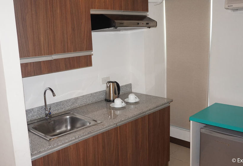 H Hotels   Metro North Uno