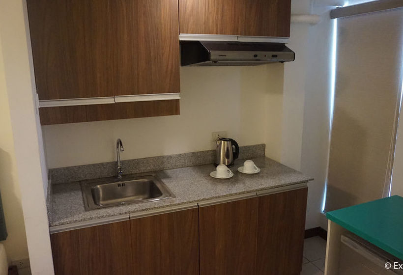 H Hotels   Metro North Uno