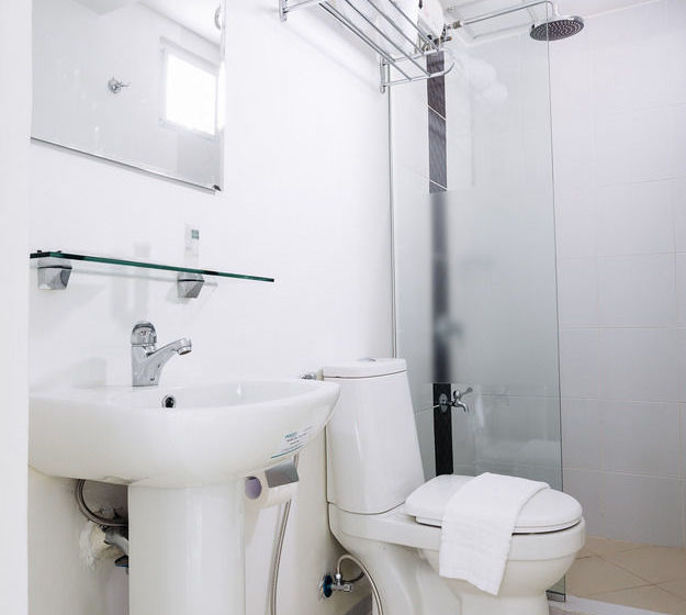 H Hotels   Metro North Uno