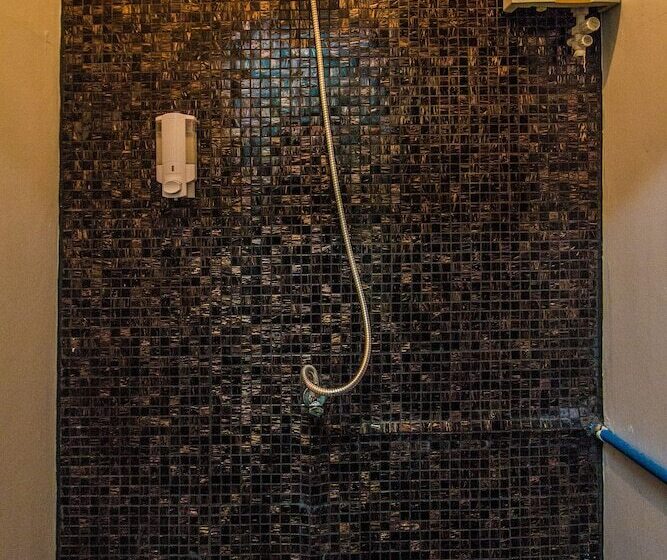 Hello Backpacker Samui Hostel