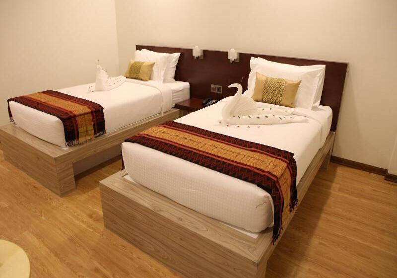 هتل Serene Valley