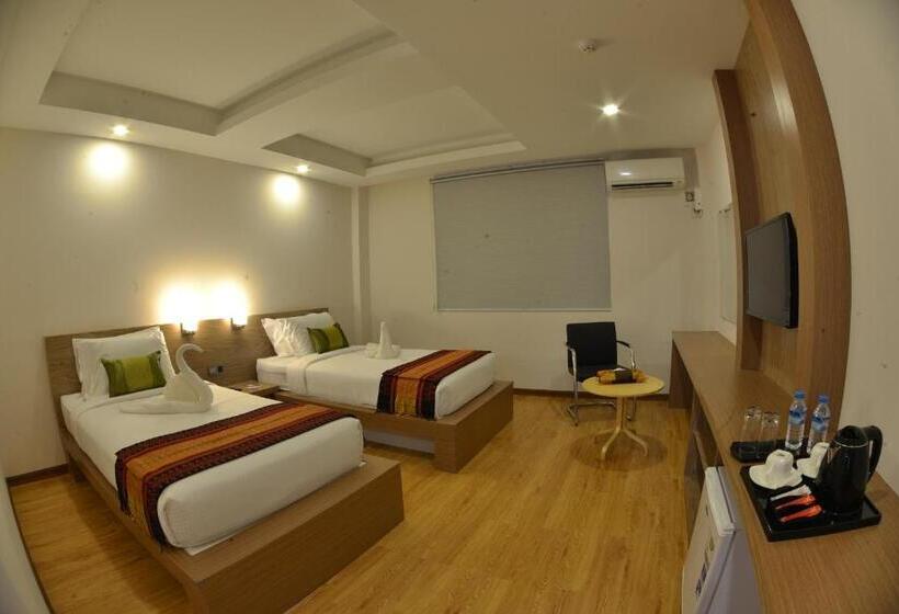 هتل Serene Valley