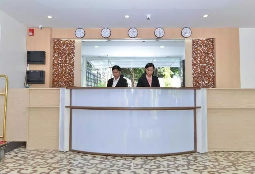 Hotel Serene Valley
