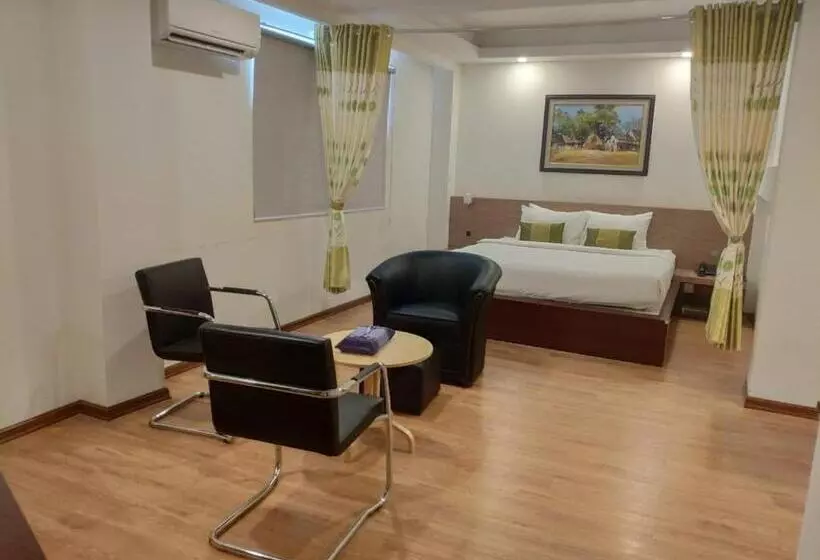 Hotel Serene Valley