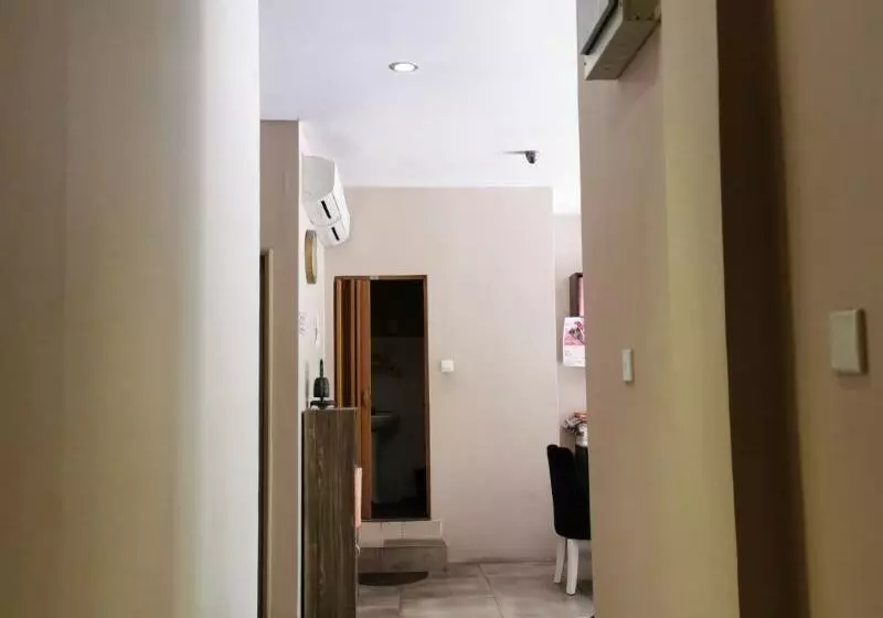 Hotelli Lodge 37