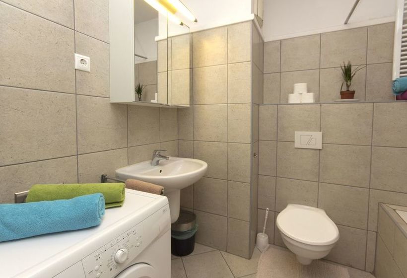 Madison Serviced Apartments