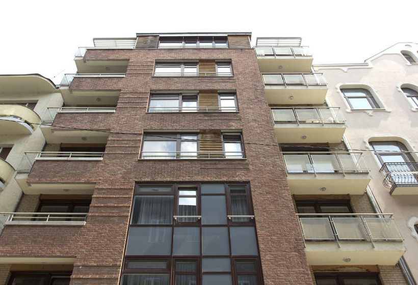 Madison Serviced Apartments