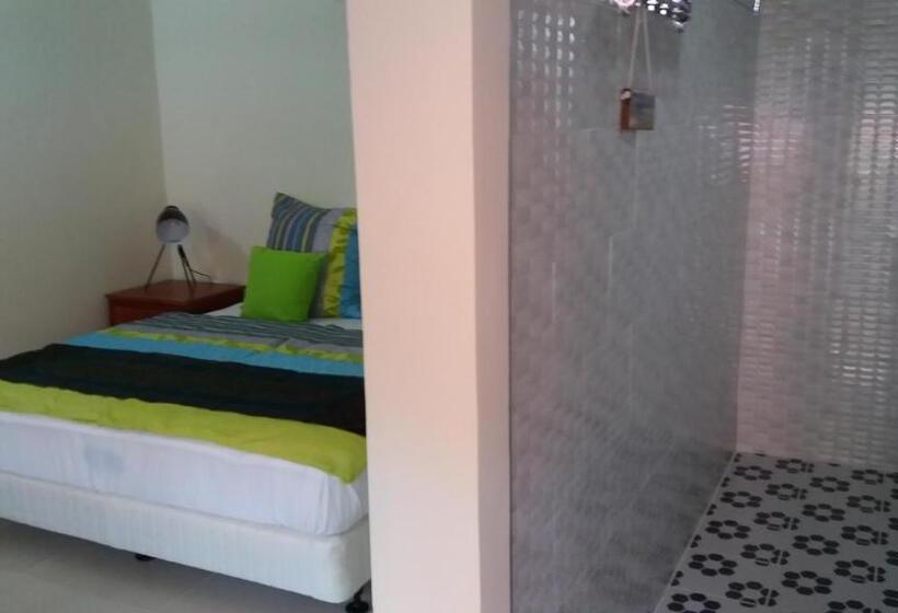 פנסיון Spayhiti