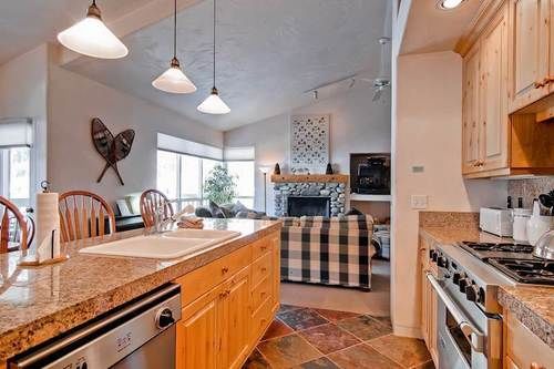 River Run Collection By Alpine Lodging