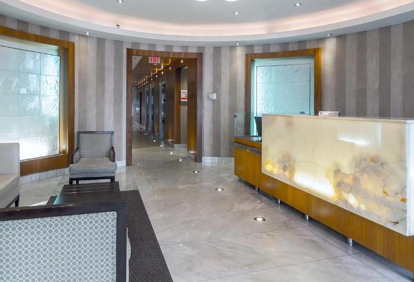 Sky Suites Yorkville