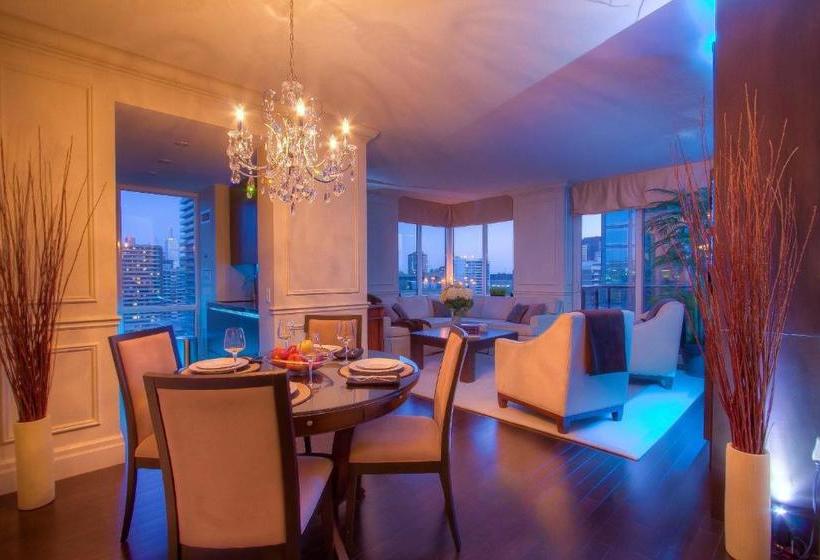 Sky Suites Yorkville