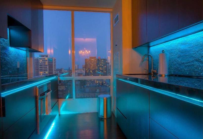 Sky Suites Yorkville