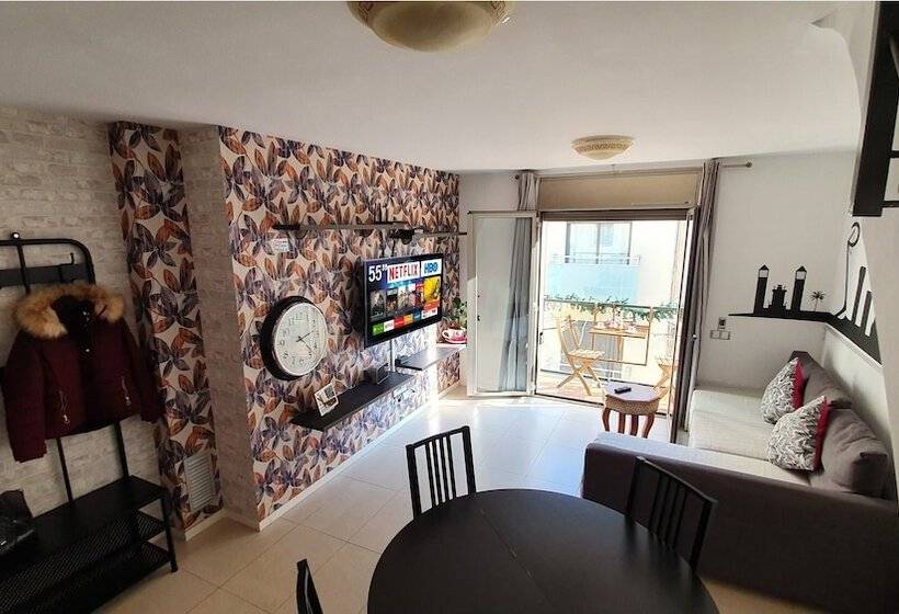 Attic Terrace Bbq, Airport Barcelona, Cerca Playas Castelldefels