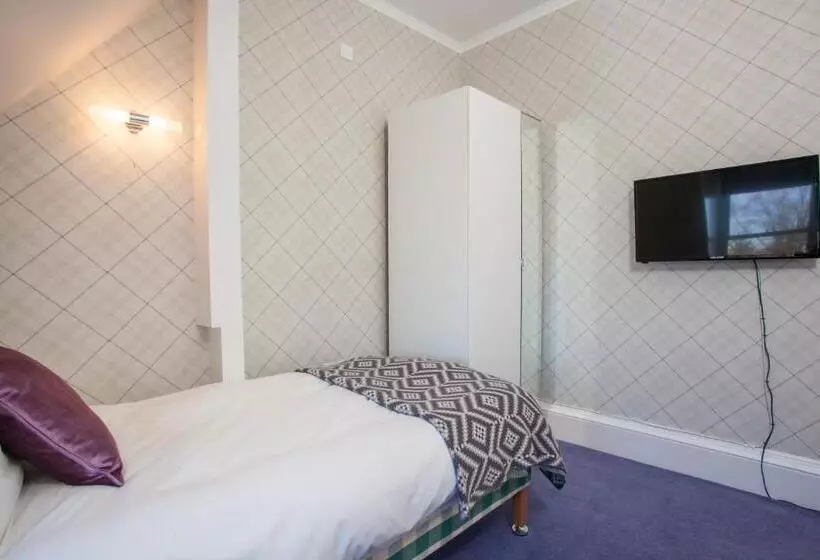 تختخواب و صبحانه Kingsley Guest House