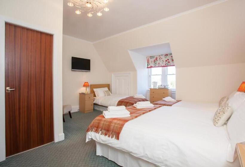 تختخواب و صبحانه Kingsley Guest House