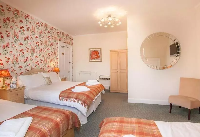 تختخواب و صبحانه Kingsley Guest House