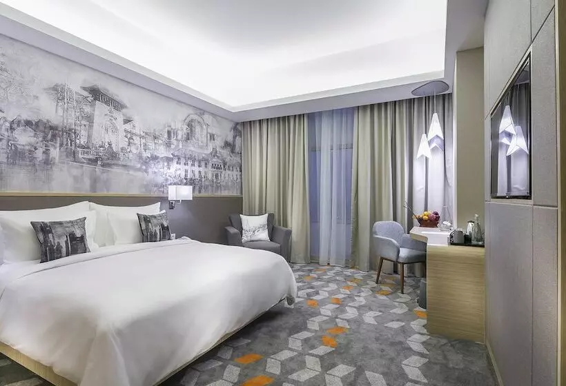 Hotel Vertu Harmoni Jakarta