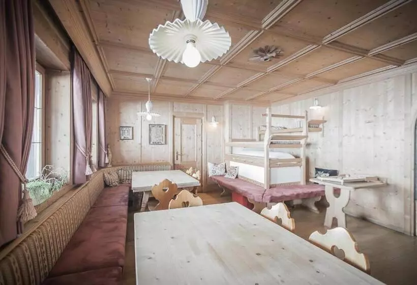 Hotelli Bergland