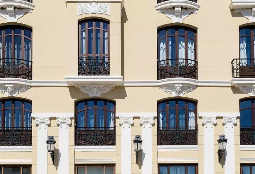 هتل Catalonia Ronda