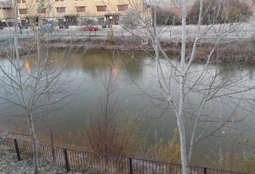 Отель El Casón De Los Poemas