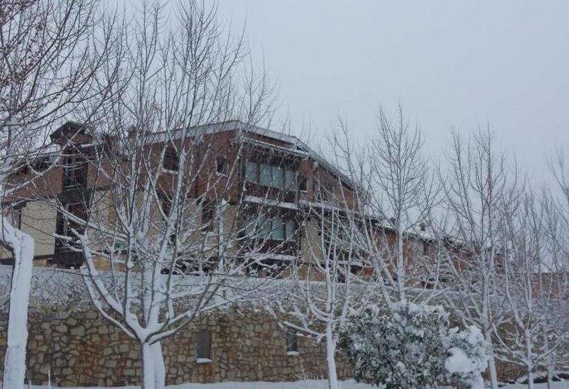 Отель El Casón De Los Poemas