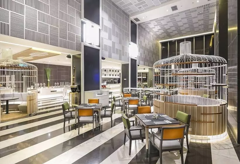 Hotel Vertu Harmoni Jakarta
