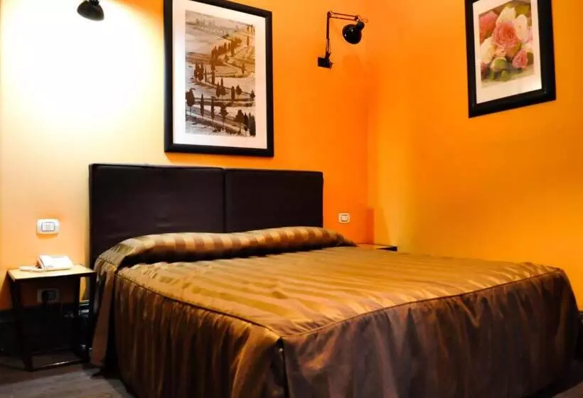 هتل Locanda Degli Antiquari
