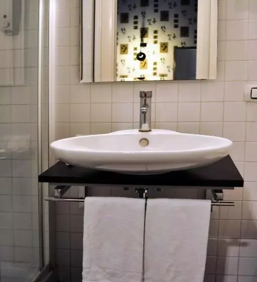 هتل Locanda Degli Antiquari